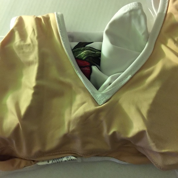 Allihop Floral-Embroidered One-Piece Swimsuit - Picture 6 of 6